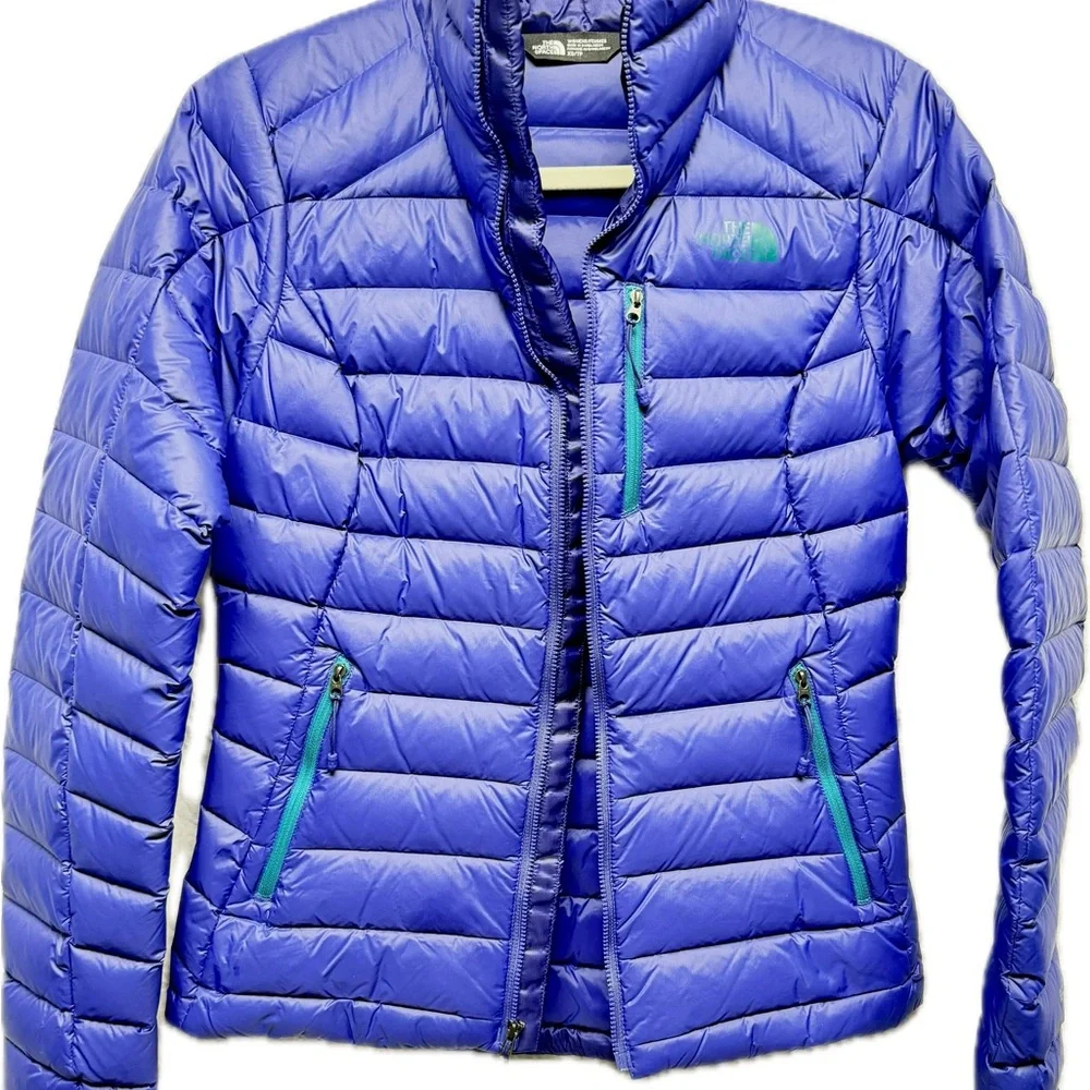 The North Face Women's Vibrant Blue Puffer Jacket - Picture 1 of 15
